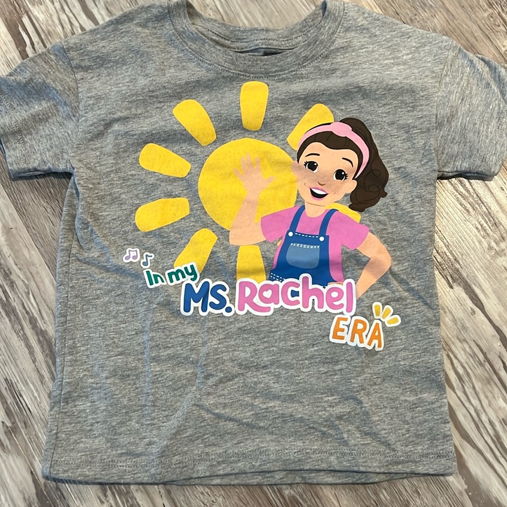 BNWOT licensed Ms. Rachel girl’s size 4T “In my Ms. Rachel Era” graphic tee!